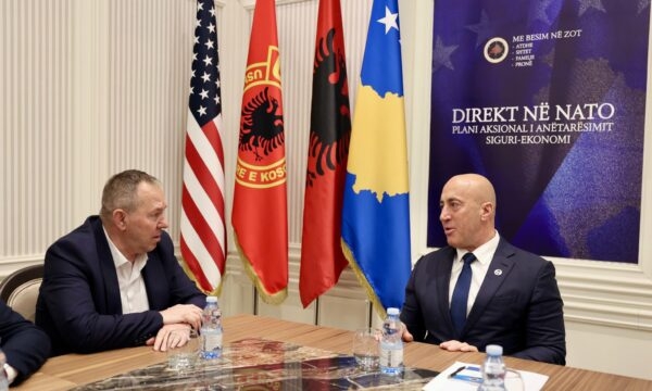 Haradinaj takon Gucatin: Shteti i Kosovës ka detyrim moral e institucional ndaj luftëtarëve