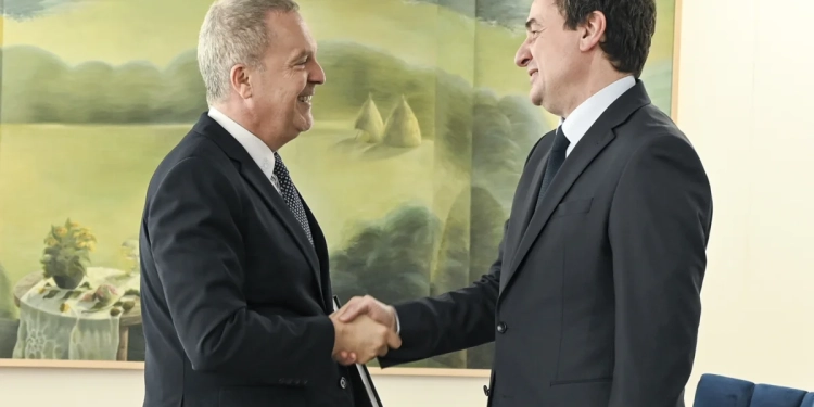 Kurti përshëndetet me De Riun, e falënderon për mbështetjen e Italisë