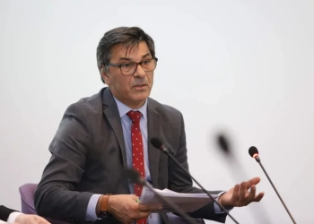 Kryeziu: LDK e PDK të mos e refuzojnë takimin me VV-në