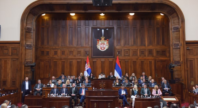 Raportohet se qeveria serbe ka tërhequr ligjet e ndërlidhura me Kosovën