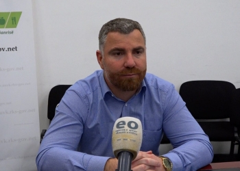 Mishi i pulës me salmonellë në Shqipëri, AUV-i ndërmerr masa shtesë për kontrollin e produktit në Kosovë