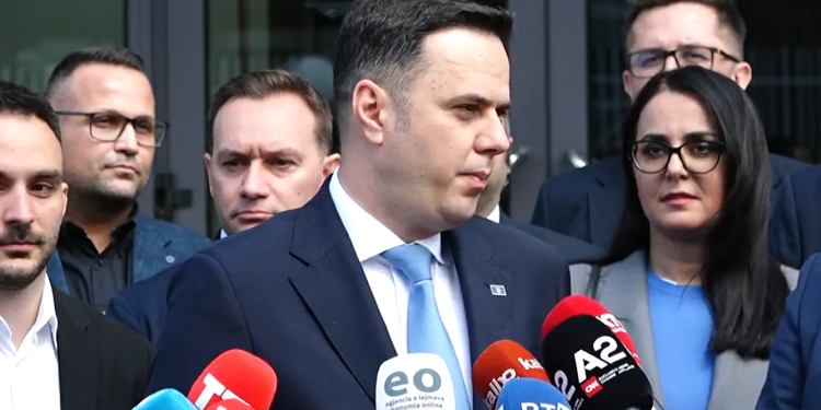 Abdixhiku pas regjistrimit: Dikush që s’i ka 61 vota për veti, s’duhet të jetë kryetar i Kuvendit