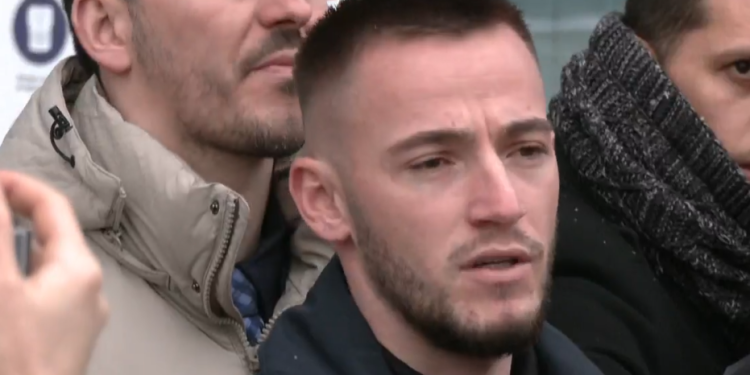 “Po e përjetojnë rëndë, kanë fillu me harru gjuhën”, vëllai i Liridona Ademajt flet për gjendjen e fëmijëve të saj