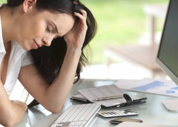 Pse ndiheni të lodhur tërë ditën?