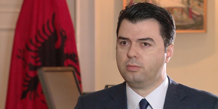 Basha: Kosovarët më pëlqejnë jashtë mase, nënën e kam nga Kosova