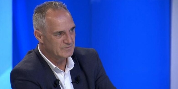 Nait Hasani: Duam qeveri të dorëhequr kur të votohet raporti