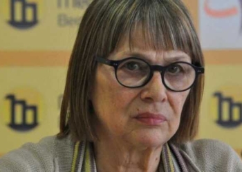 Kryetari Rama sot nderon aktivisten Natasha Kandiq me Çelësin e Qytetit
