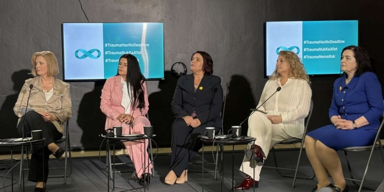 Të mbijetuarat e dhunës seksuale gjatë luftës kërkuan më shumë angazhim institucional