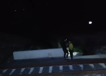 Policia jep detaje për zhdukjen e 54-vjeçares, kërkimi po bëhet edhe me dronë