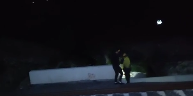 Policia jep detaje për zhdukjen e 54-vjeçares, kërkimi po bëhet edhe me dronë