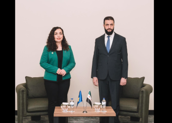 “Kosova dhe Siria ndajnë plagë të njëjta” – Osmani takohet me Presidentin e Sirisë së lirë