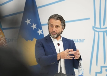 Rama kritikon ashpër qeverinë për bllokim të projekteve në kryeqytet