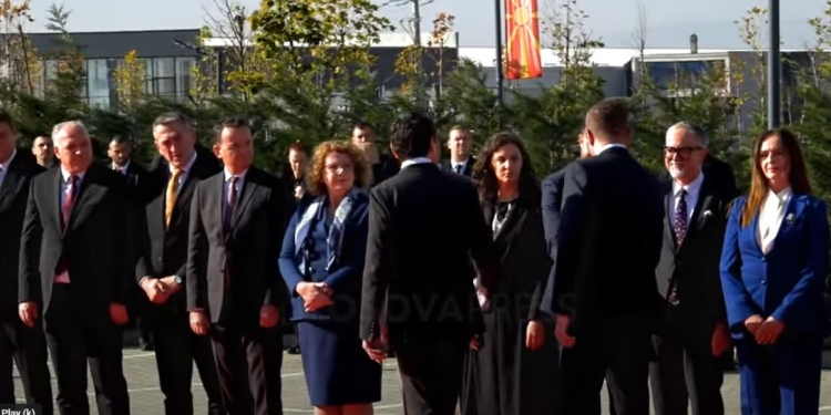 Vetëvendosje optimiste se do ta formojë Qeverinë