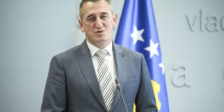 Rashiq: Adresa ime e parë është Kurti, por jam i hapur edhe për opozitën