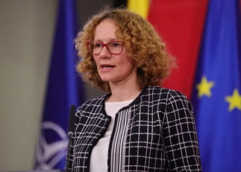 Zëvendëssekretarja e NATO-s: Dialogu Kosovë-Serbi s’ka zgjidhje magjike, duhet të ketë vullnet politik