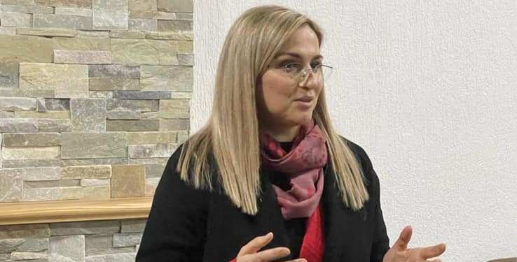 U propozua nga AAK si kandidate e pranueshme për kryeparlamentare, flet për herë të parë Shqipe Selimi