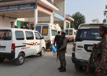 Sulmi me armë në Indi: Rritet bilanci me më shumë se 20 të vrarë