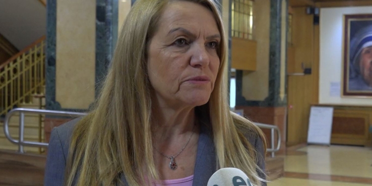 Kadrijaj, Kurtit: E paska zgjeruar ftesën për takim me liderë