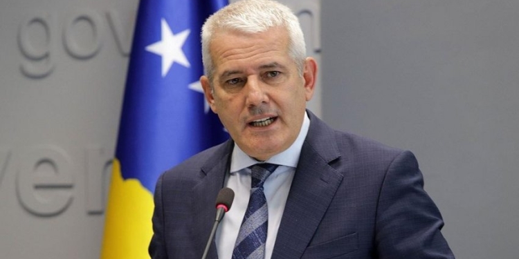 Milioneri i Qeverisë | Sveçla me 1 milion e 250 mijë euro prona, 7,828 euro para të gatshme, biznese, meditje e paga