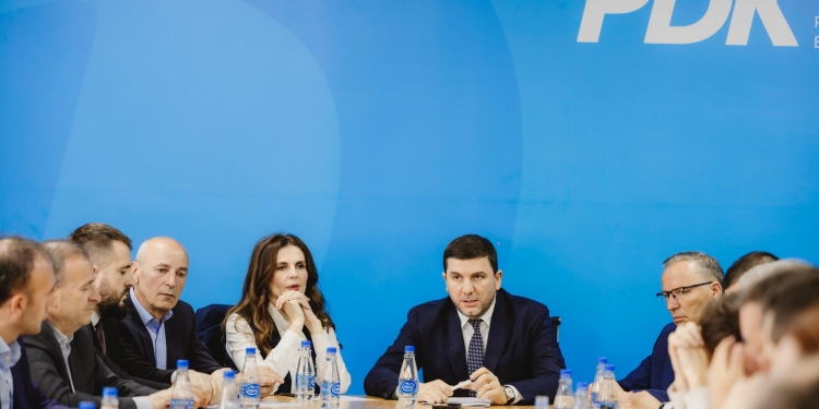 PDK: Kriza institucionale duhet zgjidhur përmes dialogut, qeveria e re duhet të vijë nga opozita e djeshme