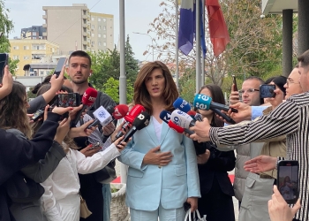 PDK s’ndryshon qëndrim, Musliu: Albulena Haxhiu po jep shembullin më të keq të gruas shqiptare