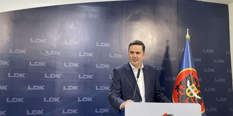 LDK e vlerëson të pamundur bashkëpunimin veç me VV-në