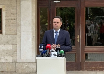 Abdixhiku: Asnjë lëvizje e Kurtit nga dëshirat partiake, ky takim nuk ka kurrfarë kuptimi