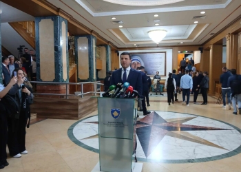 Krasniqi: Frika nga humbja e pushtetit e ka sjellë këtë situatë, PDK e bën qeverinë nëse VV s’mundet