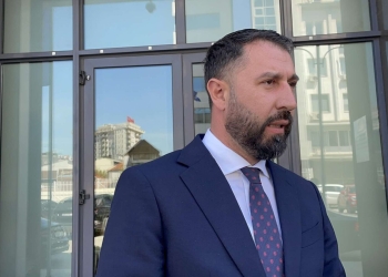 Krasniqi: Ne jemi pro zhbllokimit të situatës, nuk shoh zgjidhje tjetër përveçse të votohet