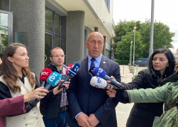 Haradinaj akuzon Vetëvendosjen për ndërhyrje nga Maqedonia e Veriut për votën e deputetit Adem Hoxha