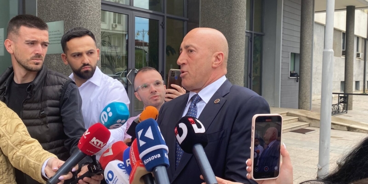 Haradinaj: Më mirë të shkojmë në zgjedhje, AAK ndihmon vetëm qeverinë e opozitës