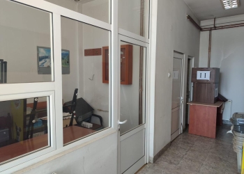 Pak para takimit Kurti -Kosta, Sveçla njofton se institucionet i kanë marrë dy objekte nga strukturat paralele