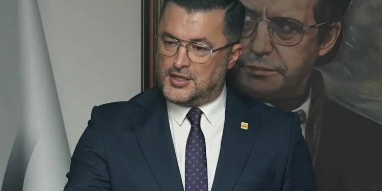 Gëzim Plakolli, kandidat i LDK-së për kryetar të Mitrovicës