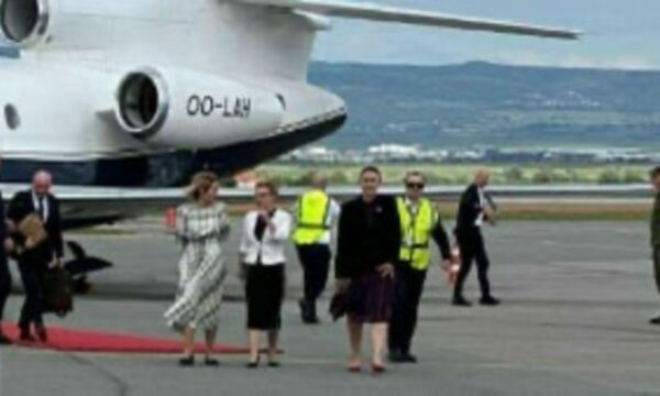 Kallas arrin në Kosovë