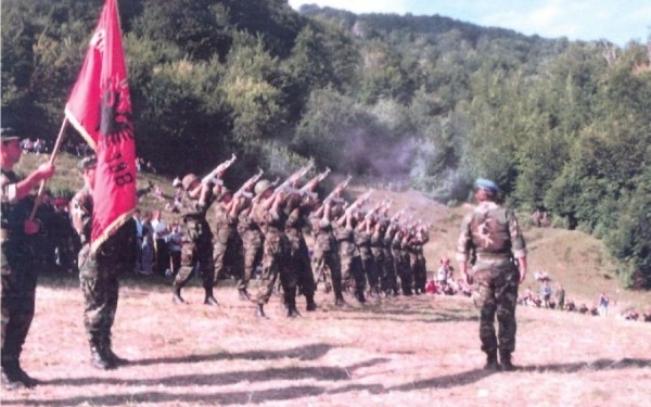 ​27 vjet nga Beteja e Llapushnikut
