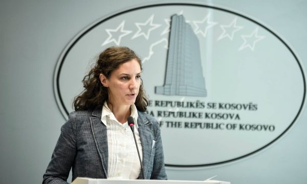 Rizvanolli mban konferencë për media  për  liberalizimin e tregut të energjisë