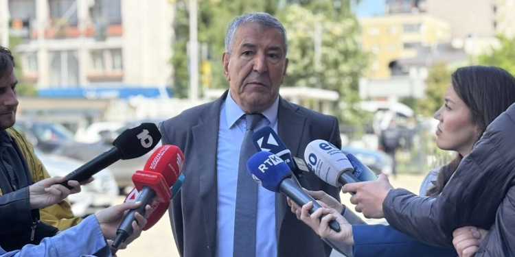 Dehari: Nuk pres ndonjë zhvillim të ri sot, zgjidhja është në duart e partive politike