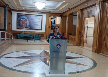 Bajrami për deklaratën e Kurtit : E turpshme të krahasohet protesta e bizneseve me barrikadat e Listës Serbe