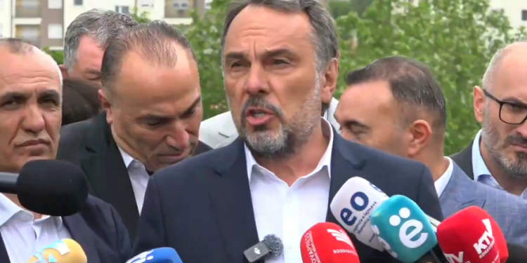 Prodhuesi Berat Mustafa: Si mund të konkurrojmë në treg me çmim 300% më të lartë të energjisë?!