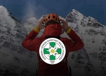Nis një operacion kërkimi në Malet e Sharrit