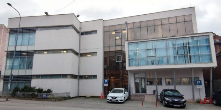 Prokuroria pas krimit të rëndë në Prizren: Vajza tjetër ndodhet jashtë rrezikut për jetë