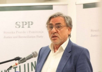 Vuçiq në Amerikë: Ndërmjet iluzionit politik dhe realitetit të hidhur