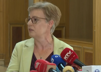 Gërvalla për kërkesën e Limajt për kryeparlamentar: Partia me tre deputetë s’mund të kërkojë pozicionin e dytë më të lartë