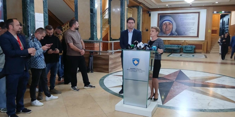 Gërvalla-VV: Opozita t’i thërras mendjes që të mos bllokojë, të gjithë këta janë filma jo kreativë dhe pa fantazi