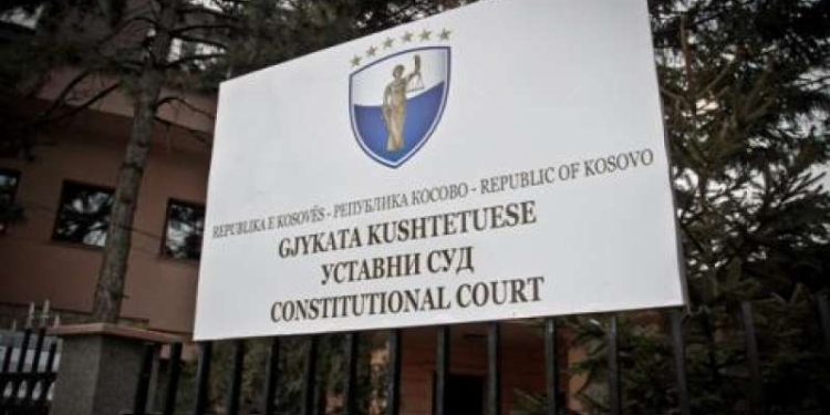 AAK-ja i drejtohet Gjykatës Kushtetuese për bllokadën në Kuvend