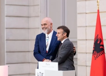 “Shqipëria e ka vendin në BE”, Macron falënderon Ramën për mikpritjen: Franca ju mbështet në këtë rrugëtim!