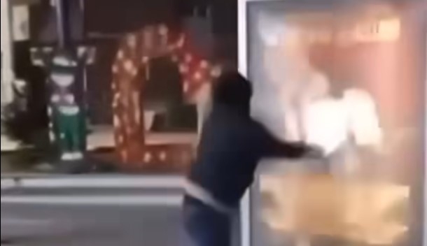 OVL-UÇK dënon vandalizimin e posterit të Komandant Lleshit, në Bujanoc
