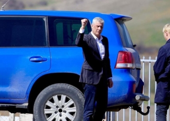 “Thaçi dhe të tjerët kanë mungesë edhe të ushqimit në Hagë, u shërbejnë konzerva, trajtim çnjerëzor”