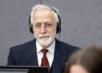 Alarmon mbrojtja e Krasniqit, paralajmëron se Prokuroria po përgatitet për dënimin e krerëve të UÇK-së