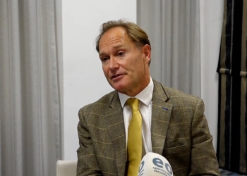 Ambasadori i Suedisë Westerlund: Vetëvendosje duhet të bëjë kompromis me partitë e tjera